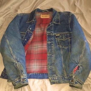 Levi Strauss Vintage Denim jacket in good condition. cool and jeans jacket